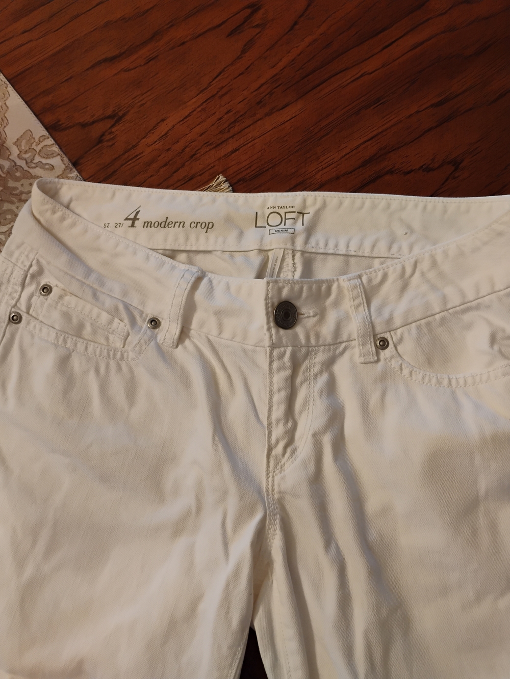LOFT White Modern Crop Women's Jeans - Cropped Ankle Style